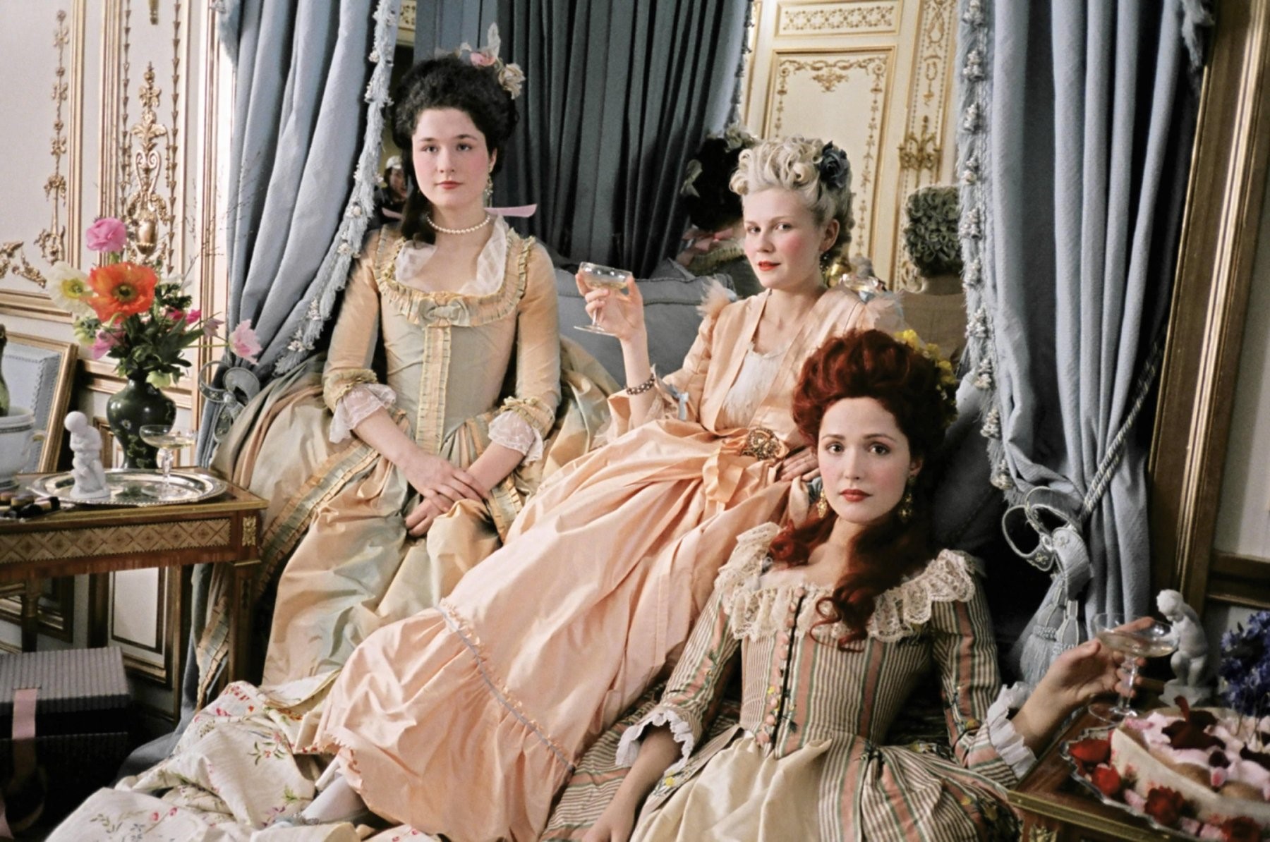Marie Antoinette (2006)